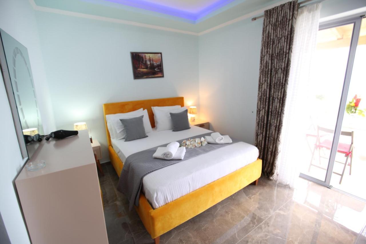 Deluxe Triple Room Sea View