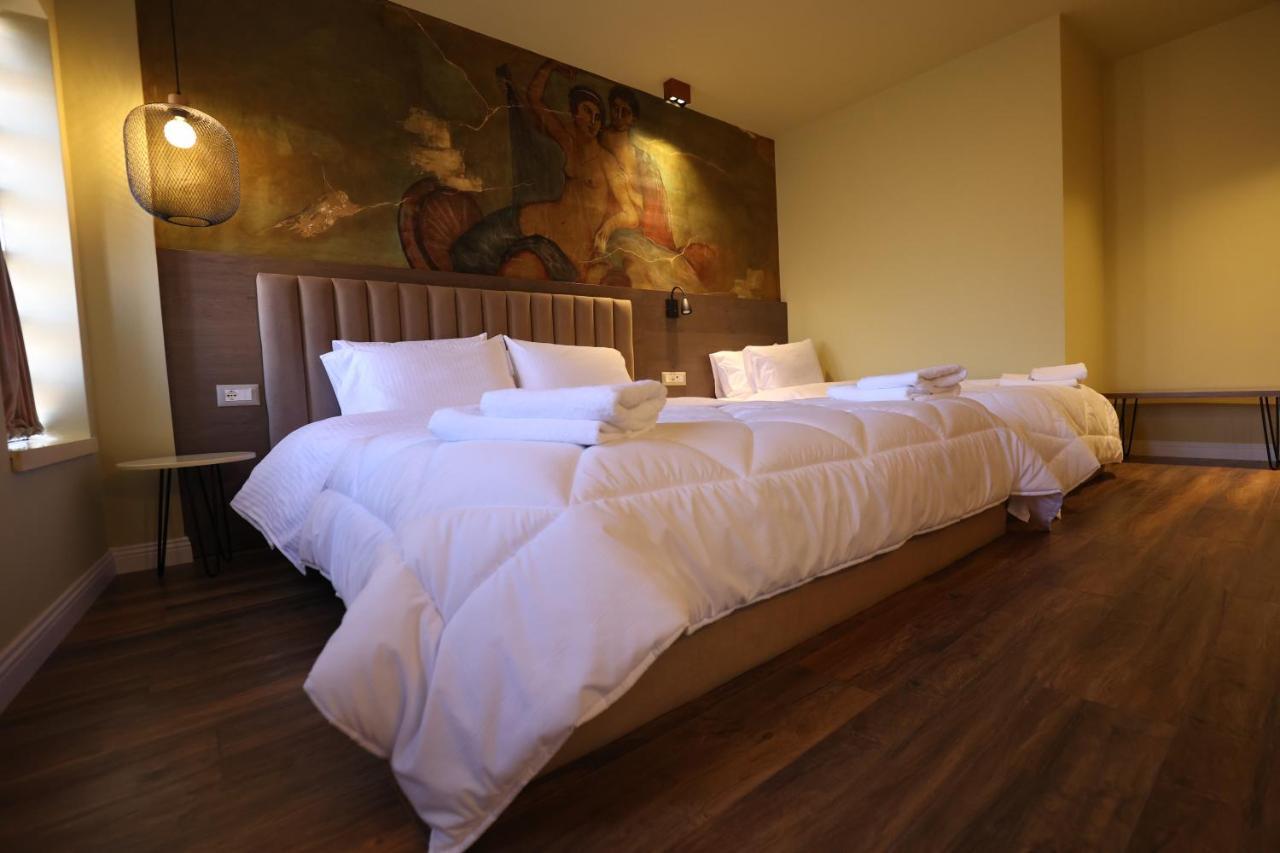 Comfort Triple Room