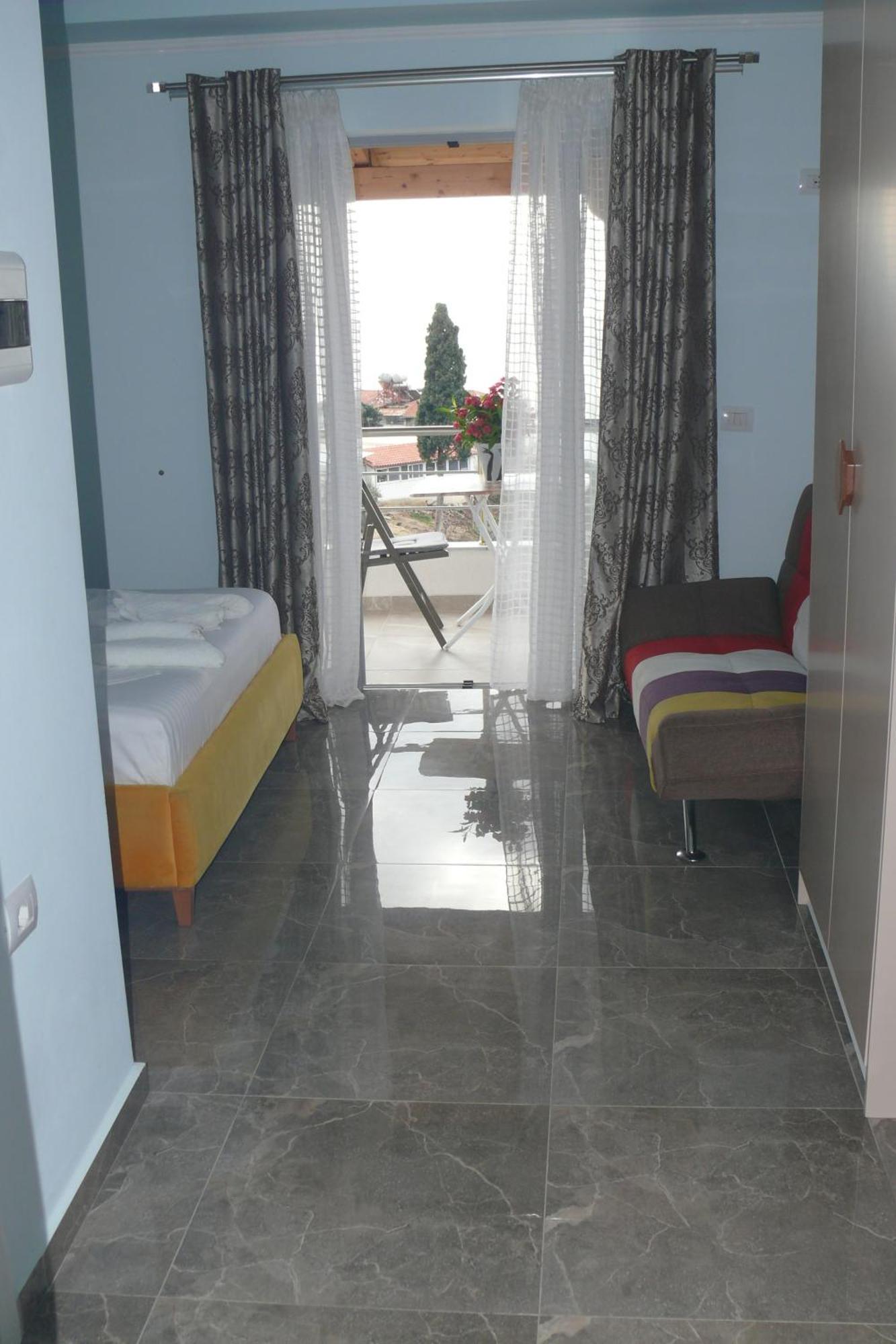 Deluxe Triple Room Sea View