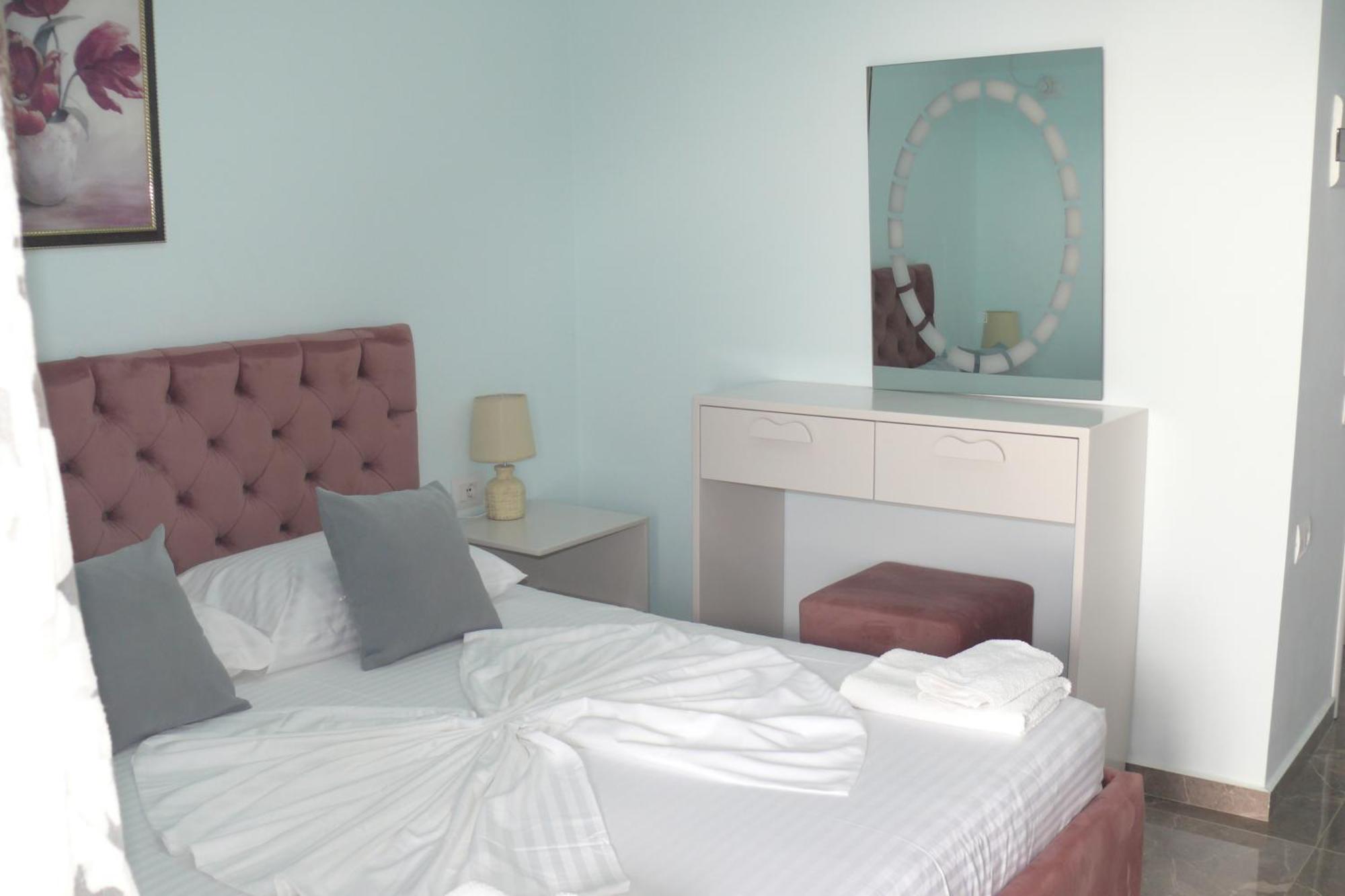 Deluxe Triple Room Sea View