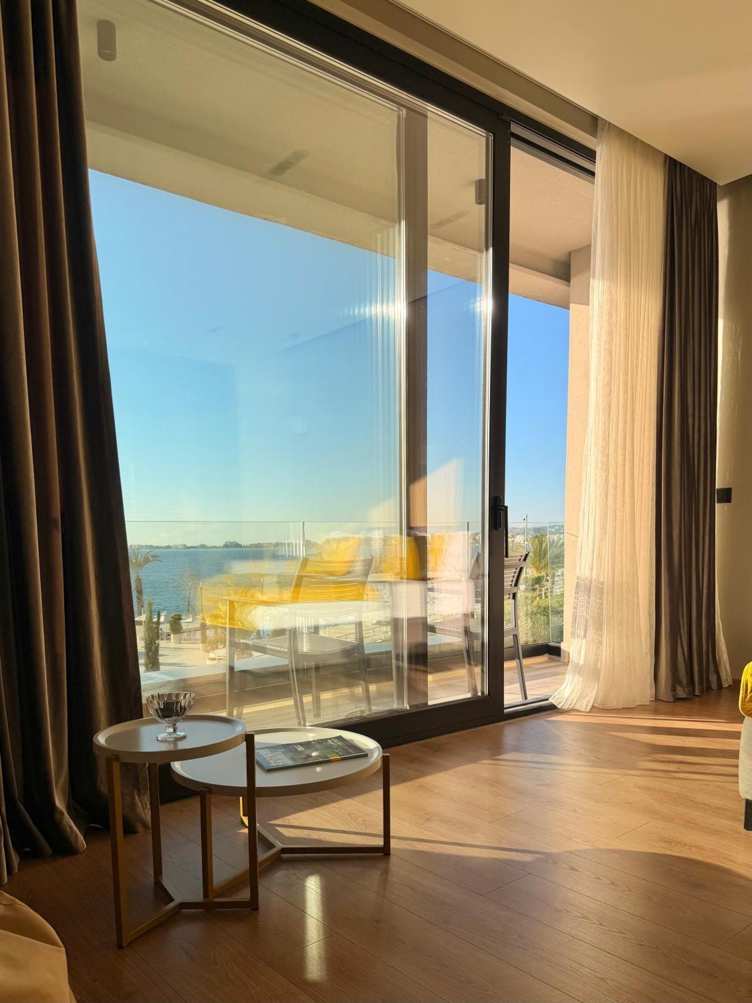 Deluxe Double Room Balcony