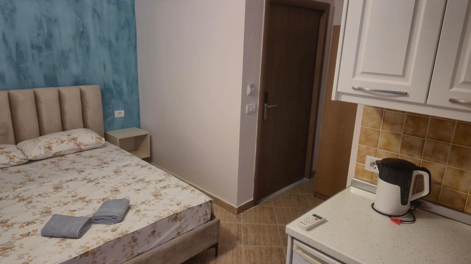 Standard Triple Room Sea View