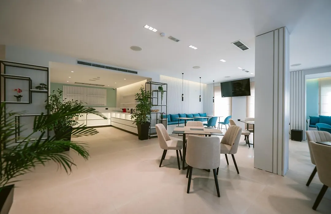 Tribute Hotel-1