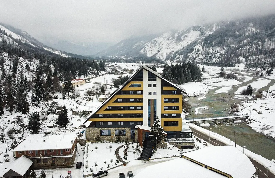 Valbona Resort & Spa-1