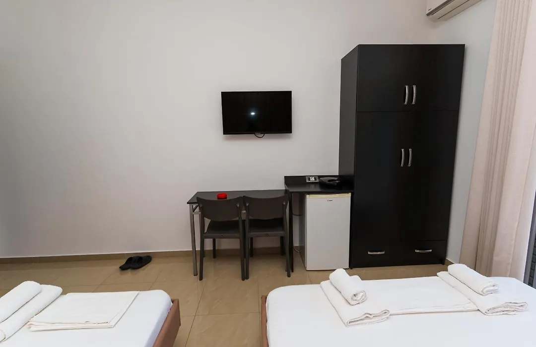 Hotel Piazza-1