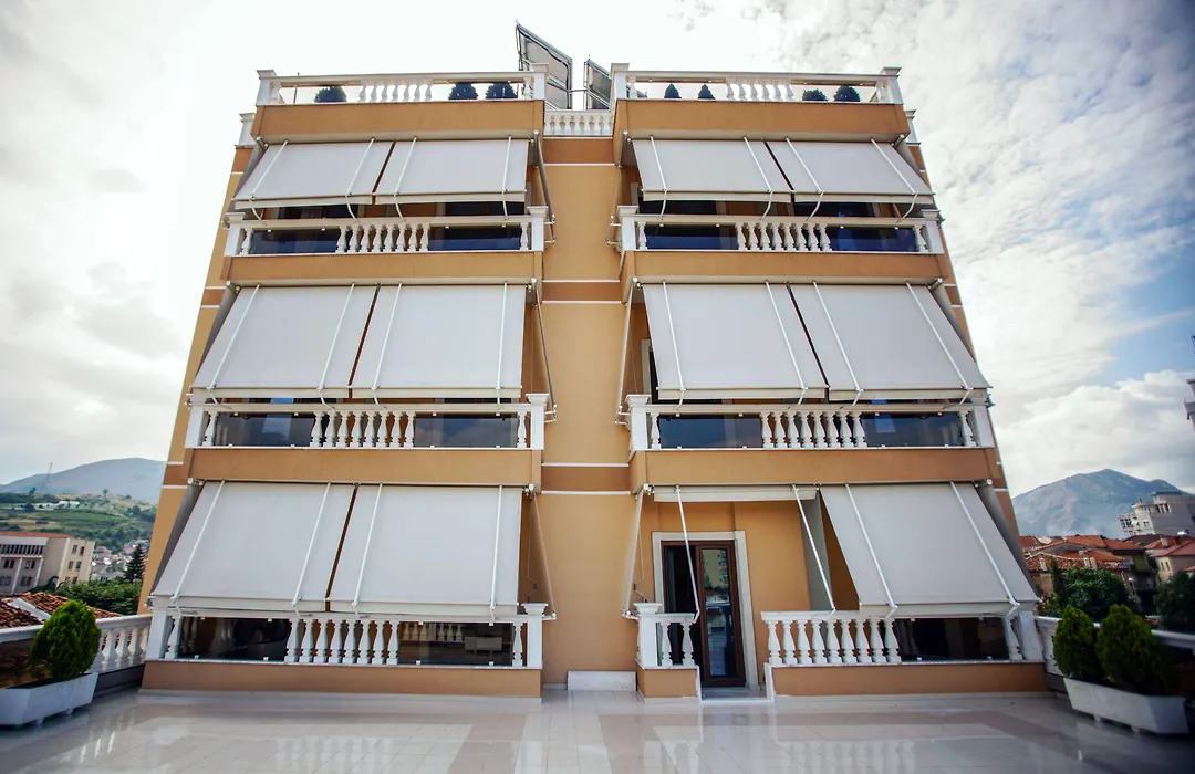 Christi'S Hotel Borova-1
