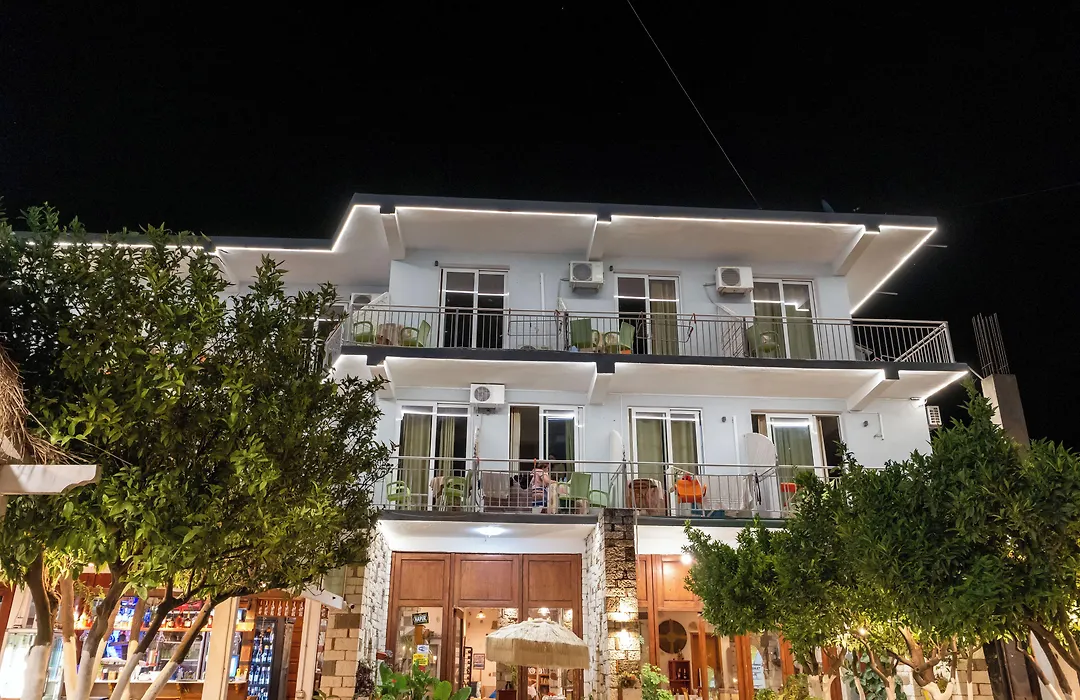 Hotel Nika Radhime-1