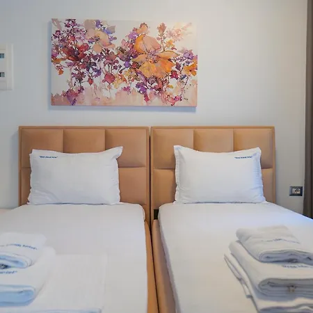 Three Islands Hotel Of Ksamil-2