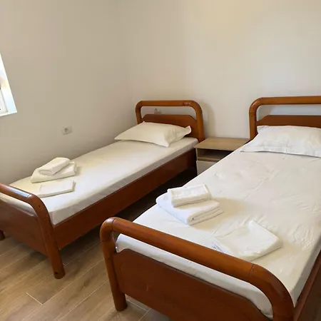 Cozy Veranda Kristian - Free Parking-2