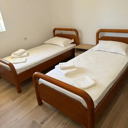 Cozy Veranda Kristian - Free Parking-3
