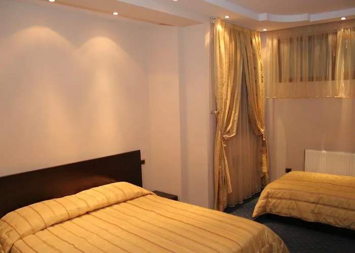 Hotel Smerald Korce