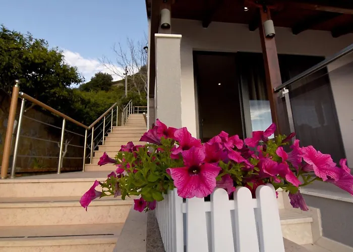 Hotel Ramosaco, Radhime, Vlore