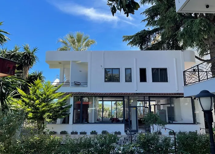 Sarande Cheap Pet friendly Hotels