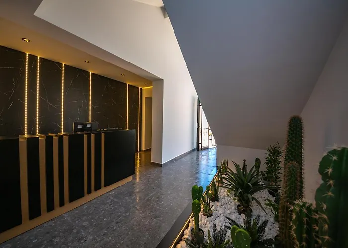 Apart-Hotel Lili2 Sarande