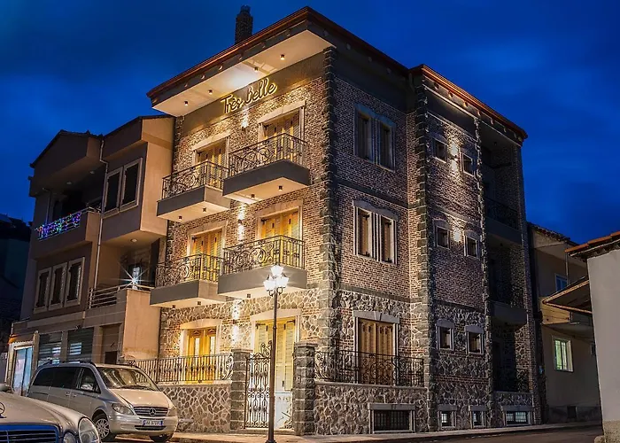 Tres Belle Hotel Korce