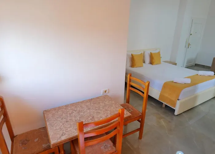Hotel Adi-Vera Sarandë