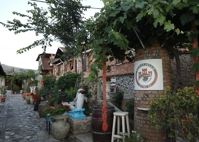Hotel Keshtjella Syni Zi - Bujtine Shëngjin