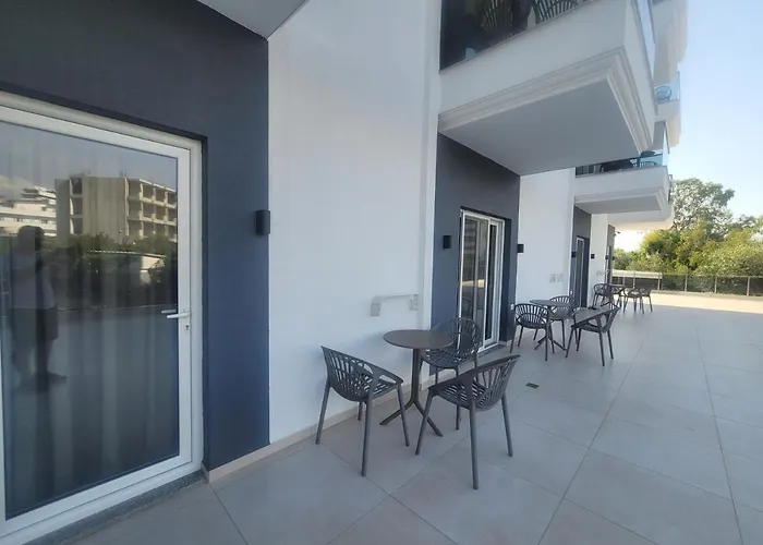 Summer Gate Hotel Ksamil