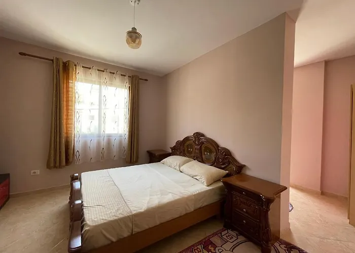 Private Rooms 2 - City & Mountain Views & Free Parking & Wifi Linze
