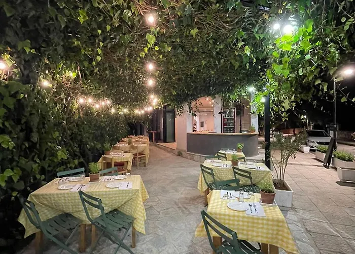 Hotel NEBO Ksamil
