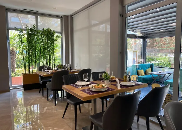 Doanesia Premium Hotel & Spa Mezez