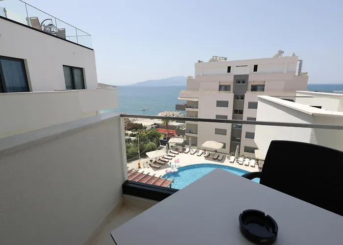 Harbour Hotel Sarandë