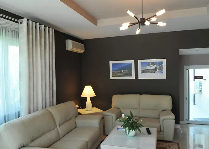 Hotel Sokrat Tirana