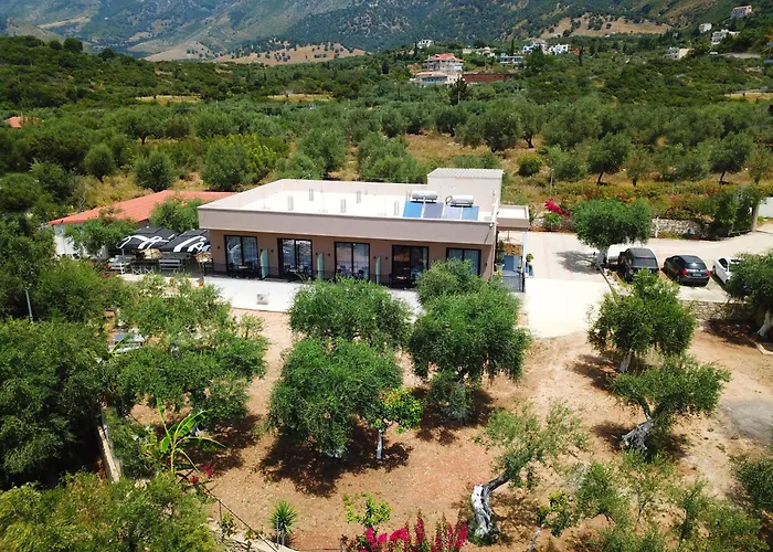 Mezzanine Bay Hotel Himare