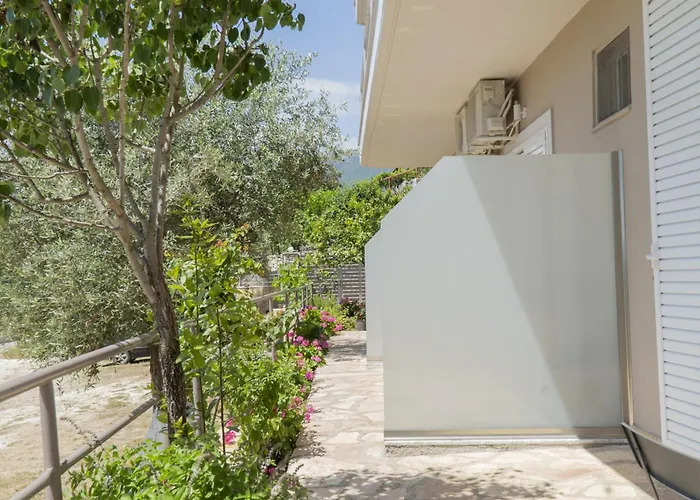 Koks' Guesthouse Himarë