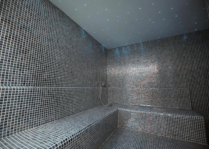 Marinaj Hotel & Spa Tirana