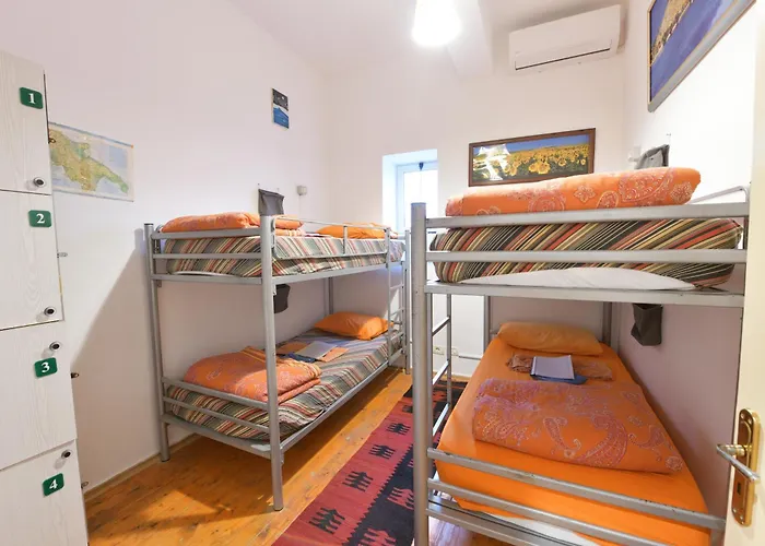 Mi Casa Es Tu Casa - Shkodra Backpackers Hostel