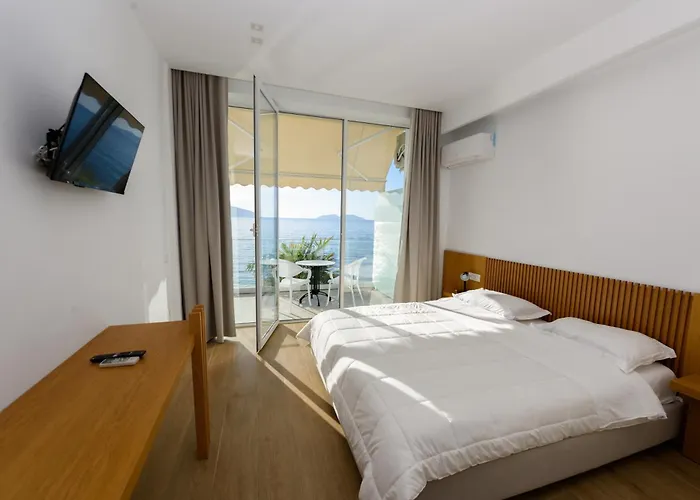 Hotel Nimfa Kanine