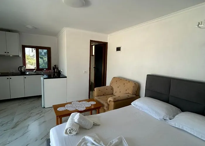 Vjollca'S Home Sarandë