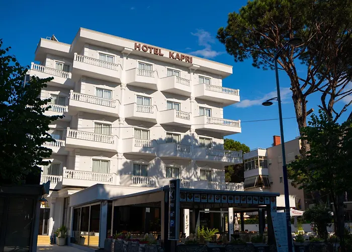 Hotel Kapri Golem 
