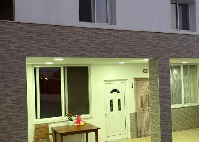 Vila Star Ksamil