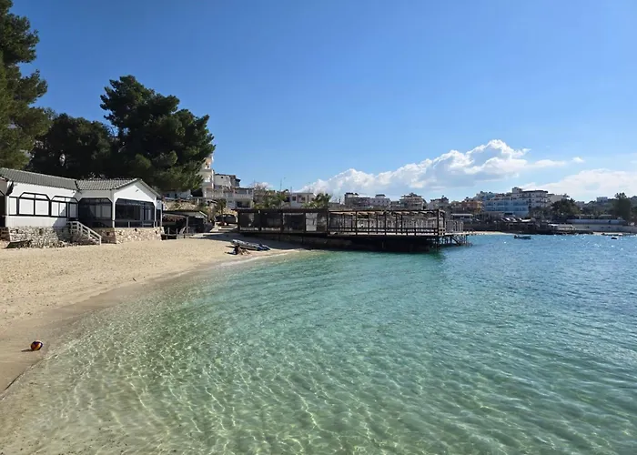 Black Pearl Hotel Ksamil