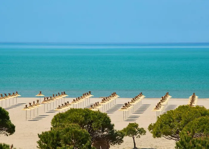 Plazhi San Pietro Hotels