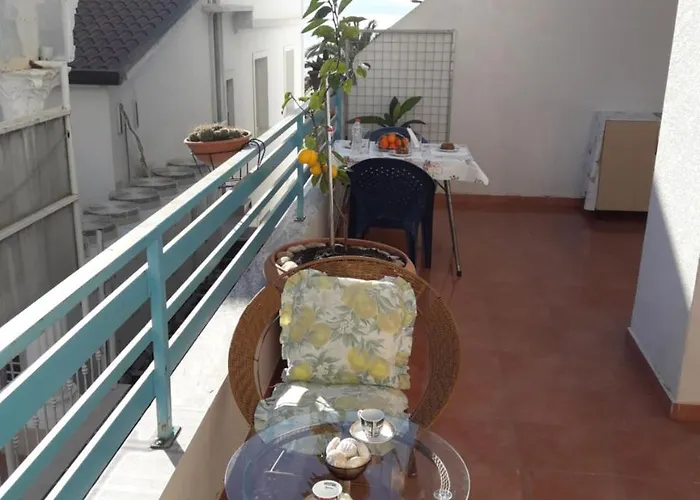 Meni'S Family Apartament Sarande