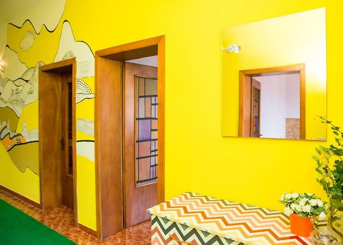 Our Way Guest House & Hostel Shkoder