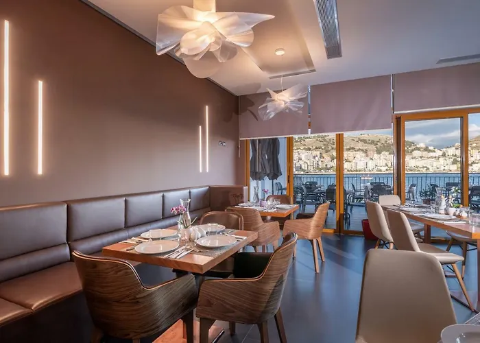 Hotel con animali ammessi a Sarandë