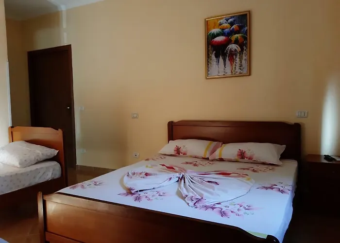 Amras House Hotel Durres