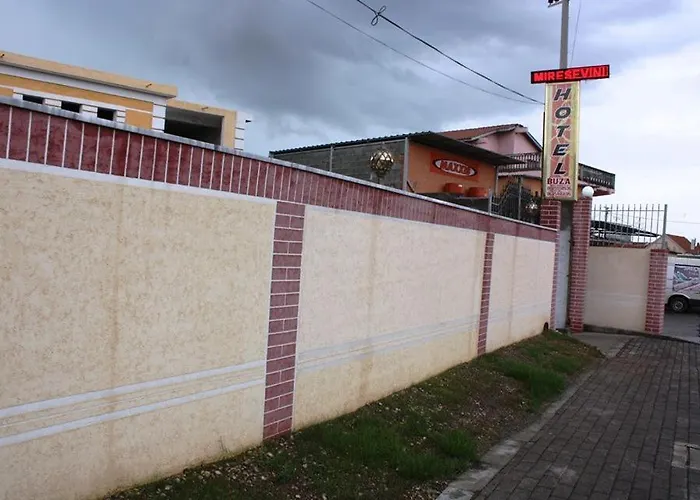 Hotel Buza New Shtoj