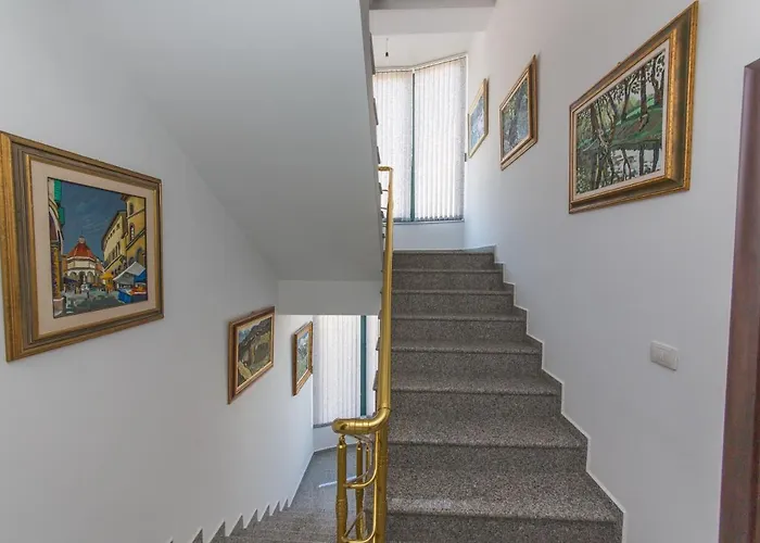 Hotel Artisti Vlore